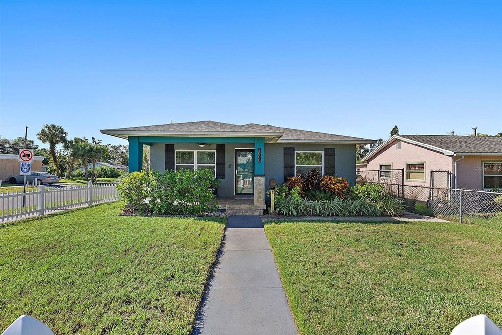 Photo of 2000 22nd Avenue S, St Petersburg, FL 33712 (MLS # TB8431125)