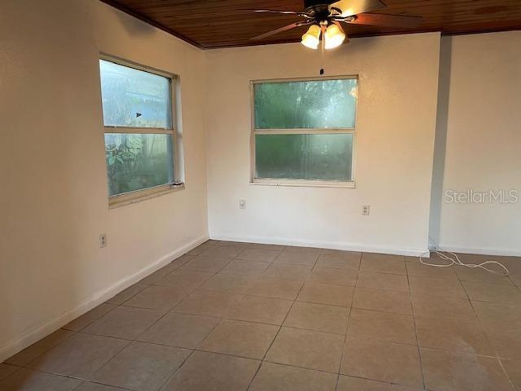 Photo of 917 E Flora Street, Tampa, FL 33604 (MLS # TB8485411)