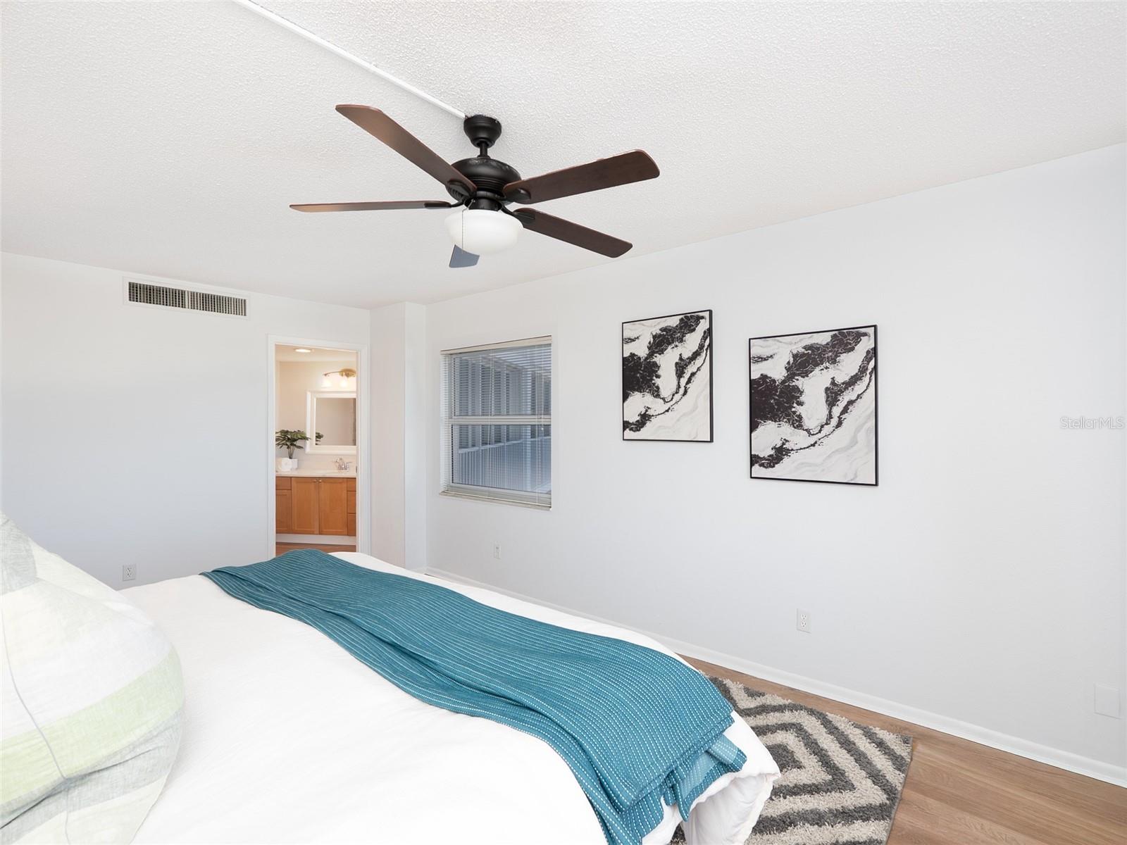 REGENCY HOUSE - Residential