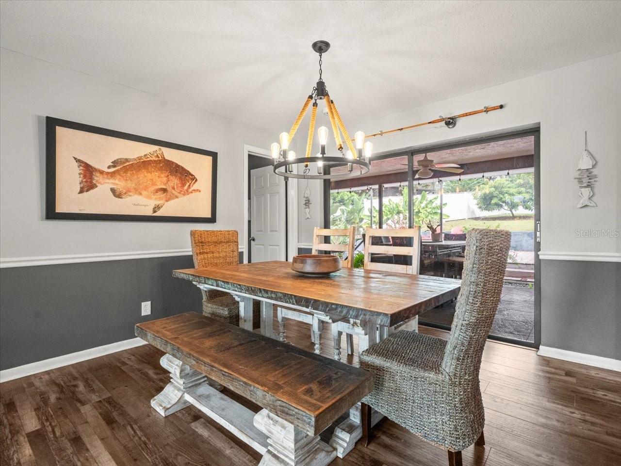WESTLAKE VILLAGE - Residential