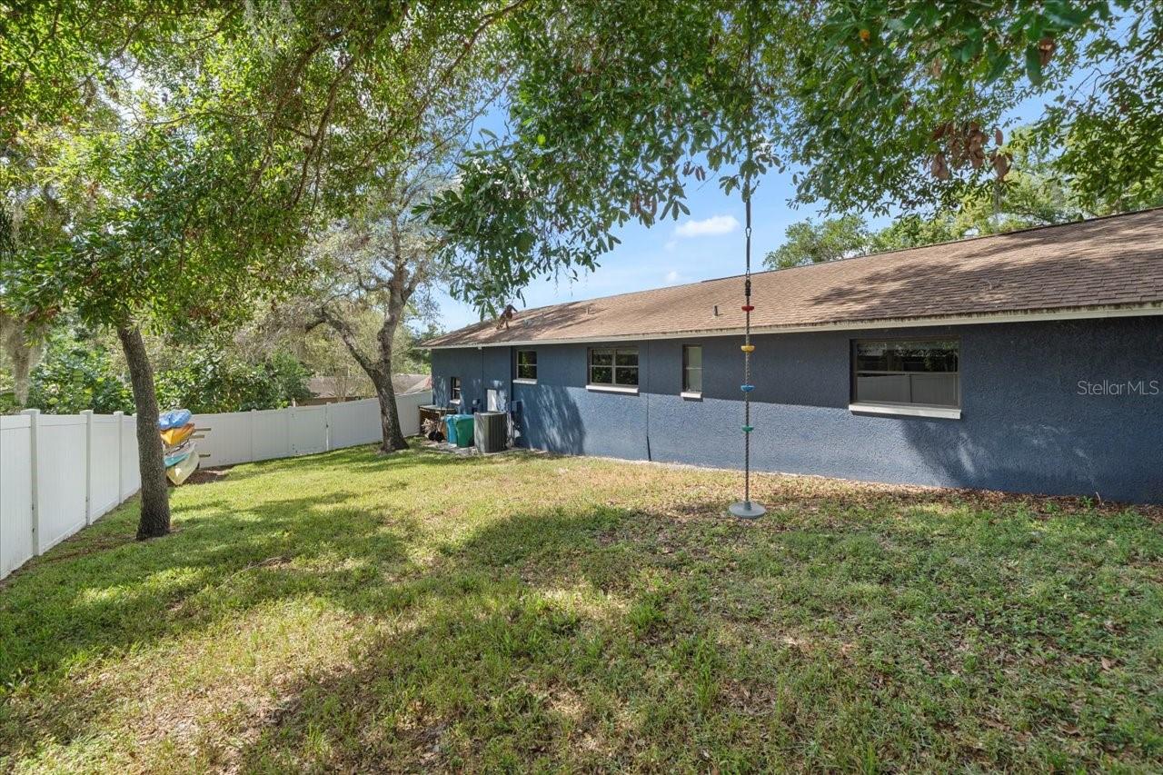 WESTLAKE VILLAGE - Residential