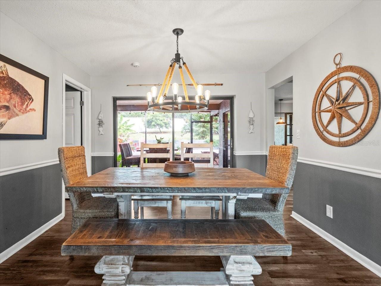 WESTLAKE VILLAGE - Residential