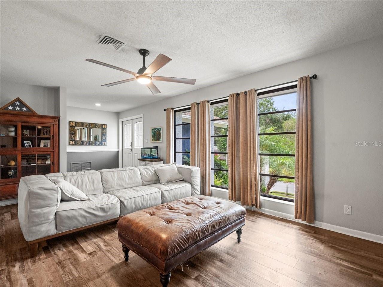 WESTLAKE VILLAGE - Residential