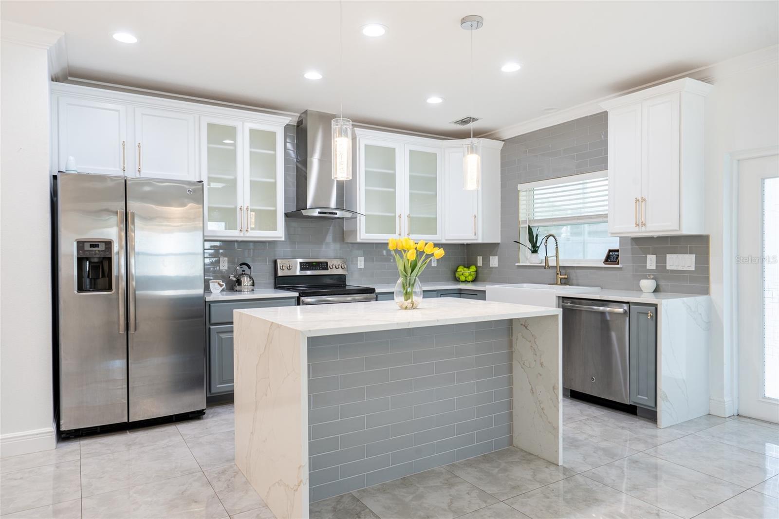 162 CAMBRIA GROVE CIRCLE