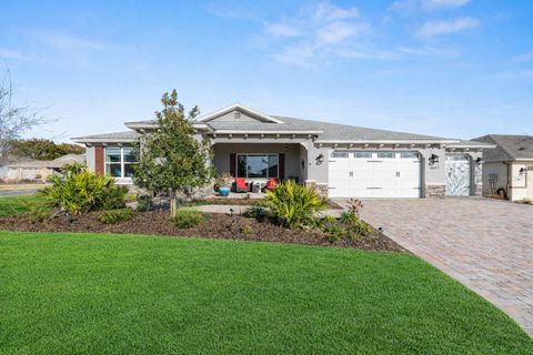 Photo of 8003 SW 95th Court, Ocala, FL 34481 (MLS # OM718880)