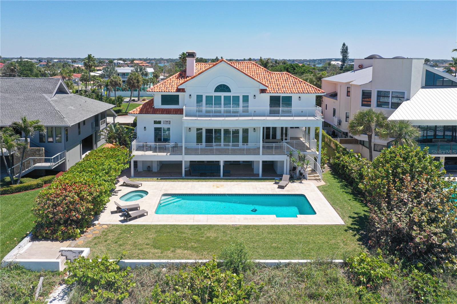 1800 GULF BOULEVARD