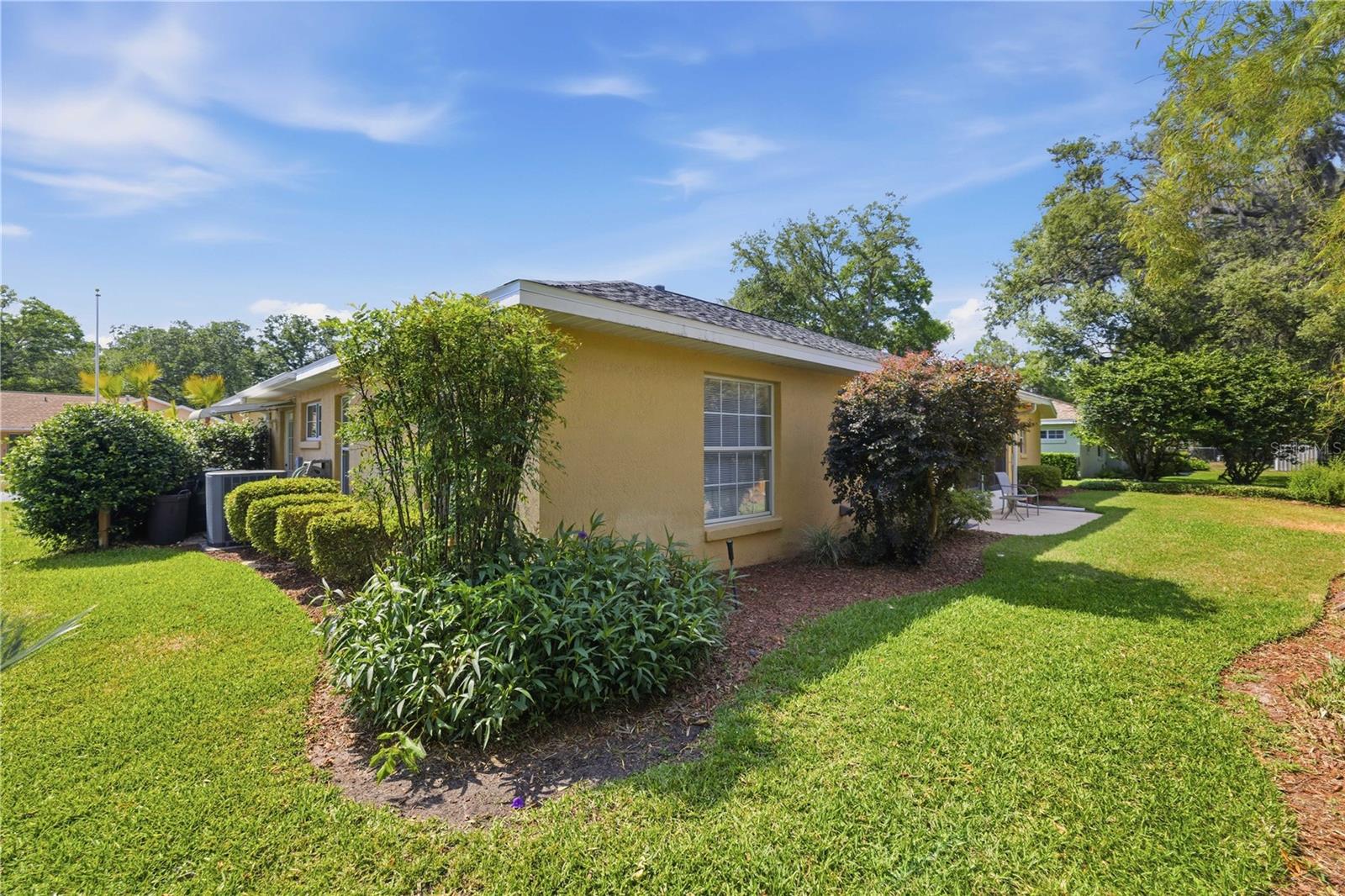 AUTUMN OAKS - Residential