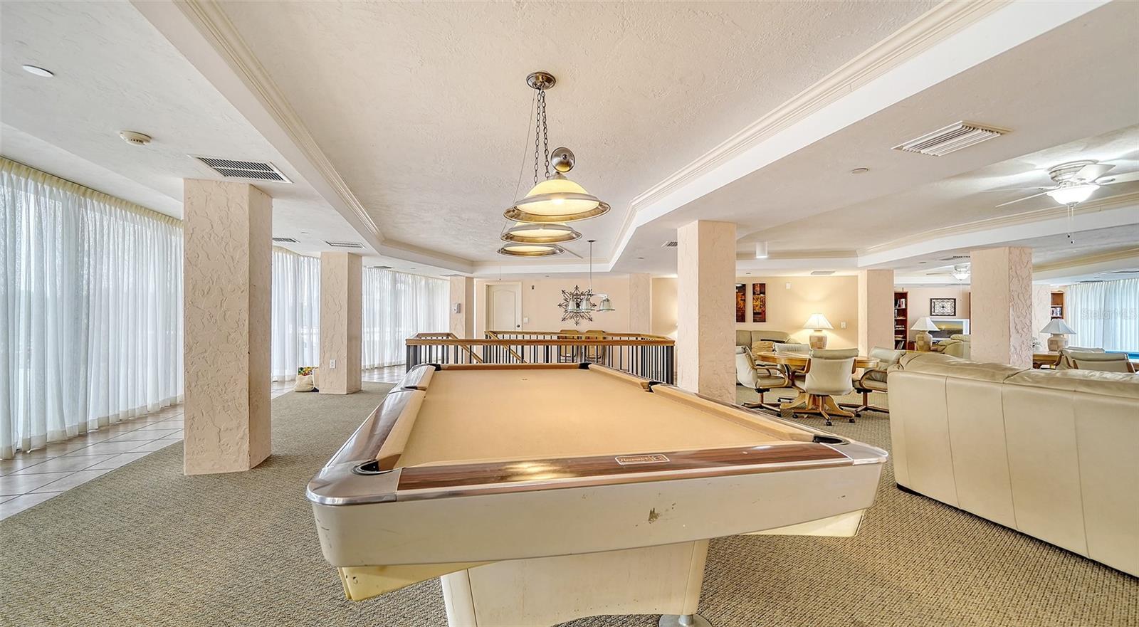 WHISPERING SANDS - Residential