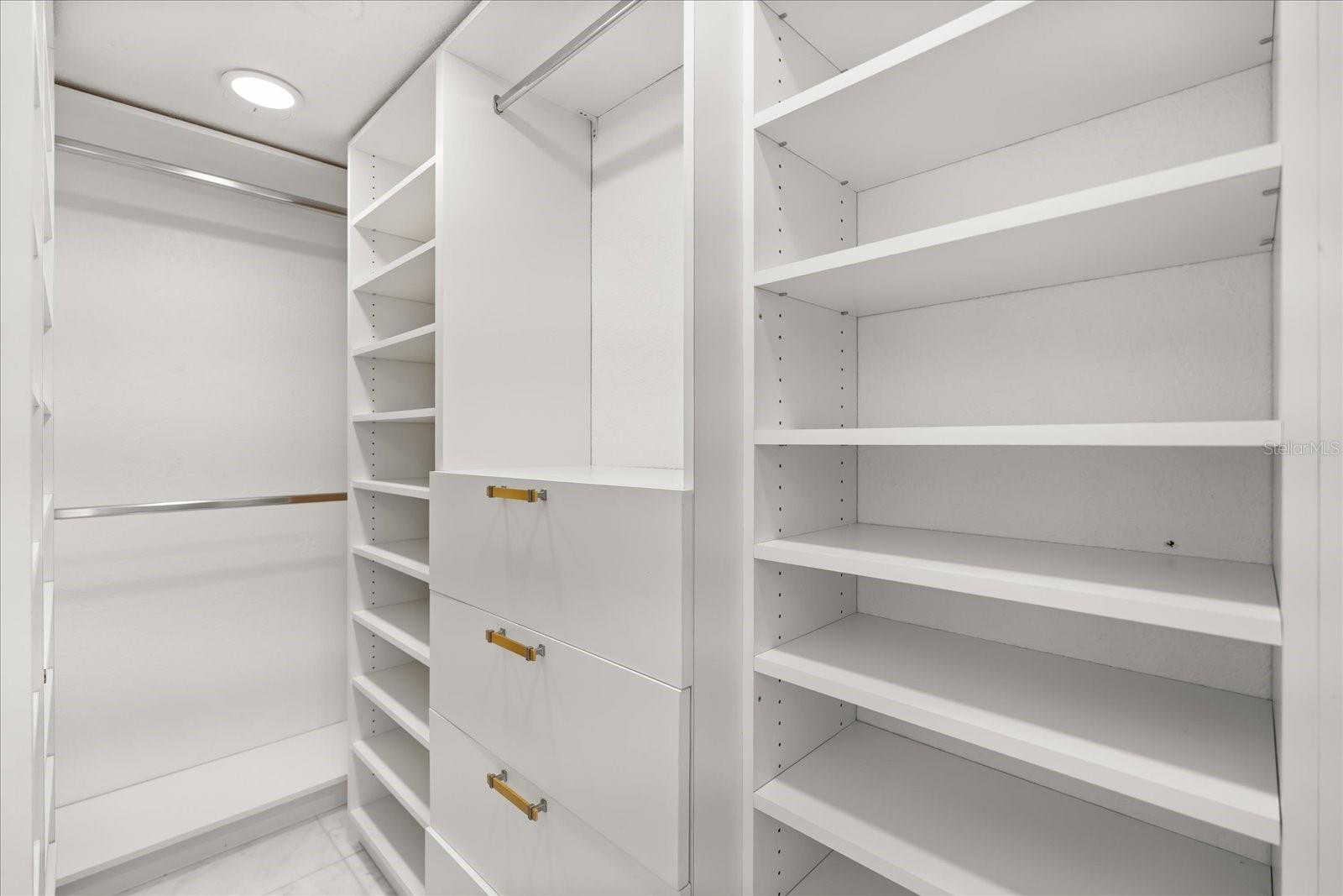 530 EAST CENTRAL CONDO - Residential