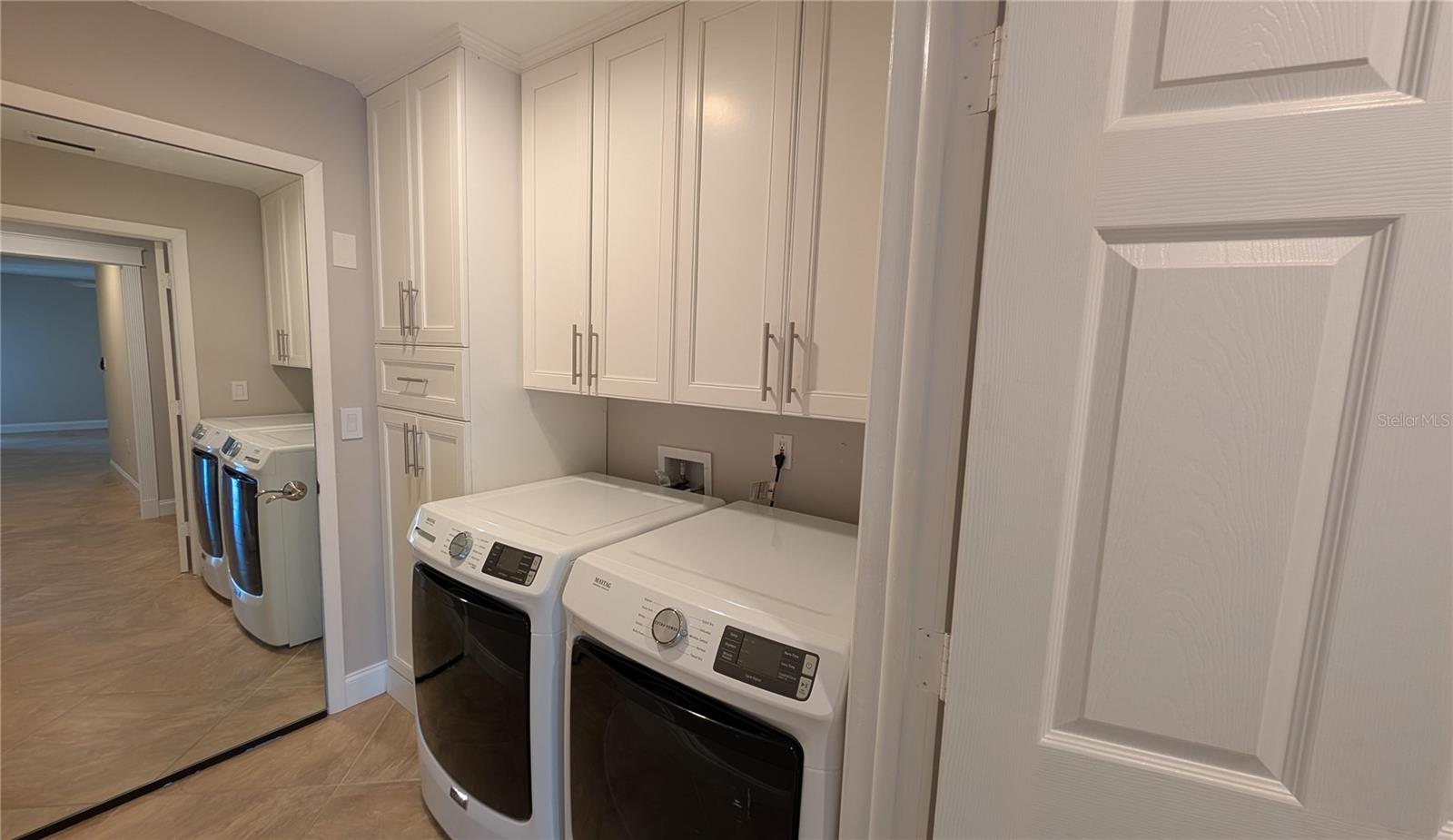 VILLAGE PLAZA SEC 4 - Residential