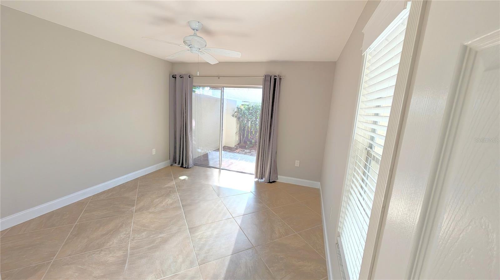 VILLAGE PLAZA SEC 4 - Residential