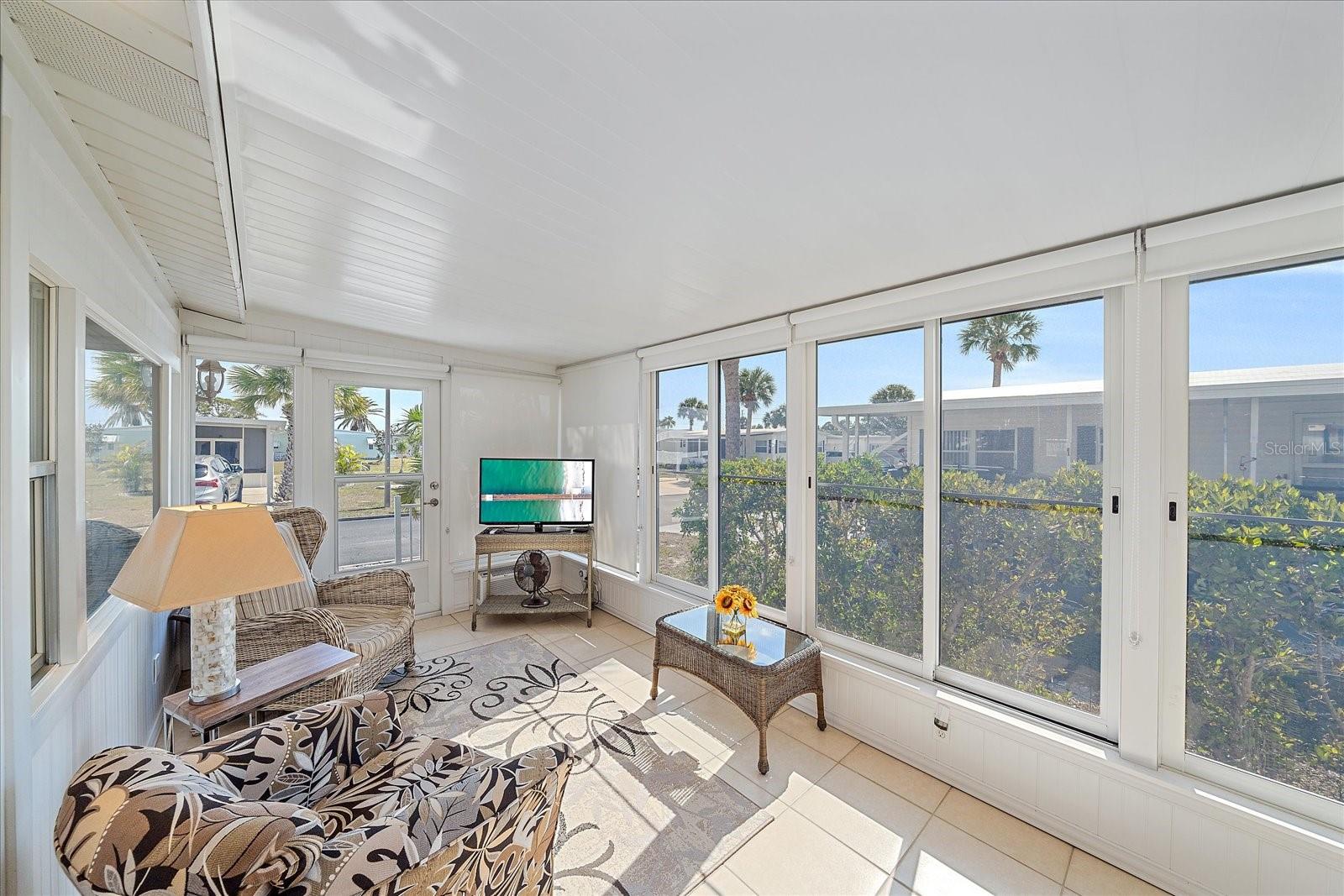 VENICE ISLE - Residential