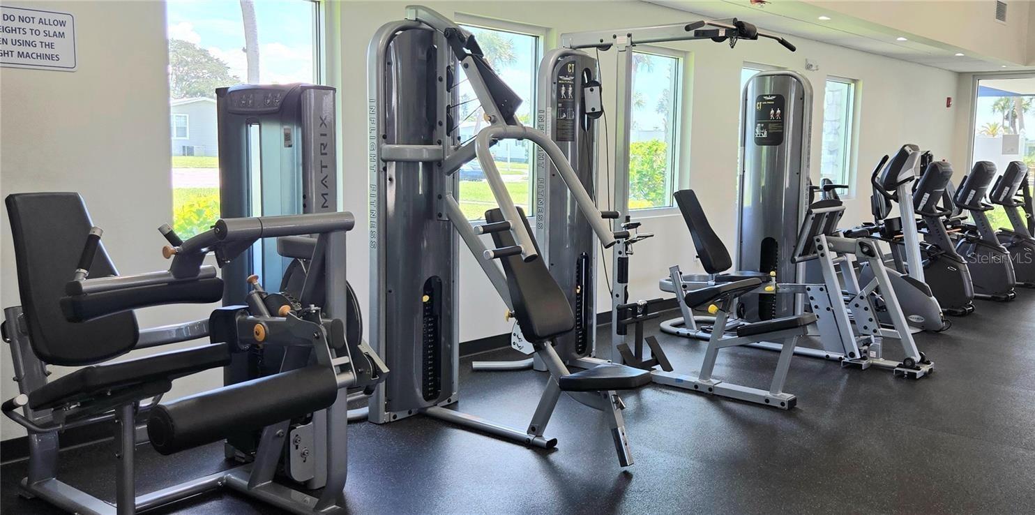 VENICE ISLE - Residential