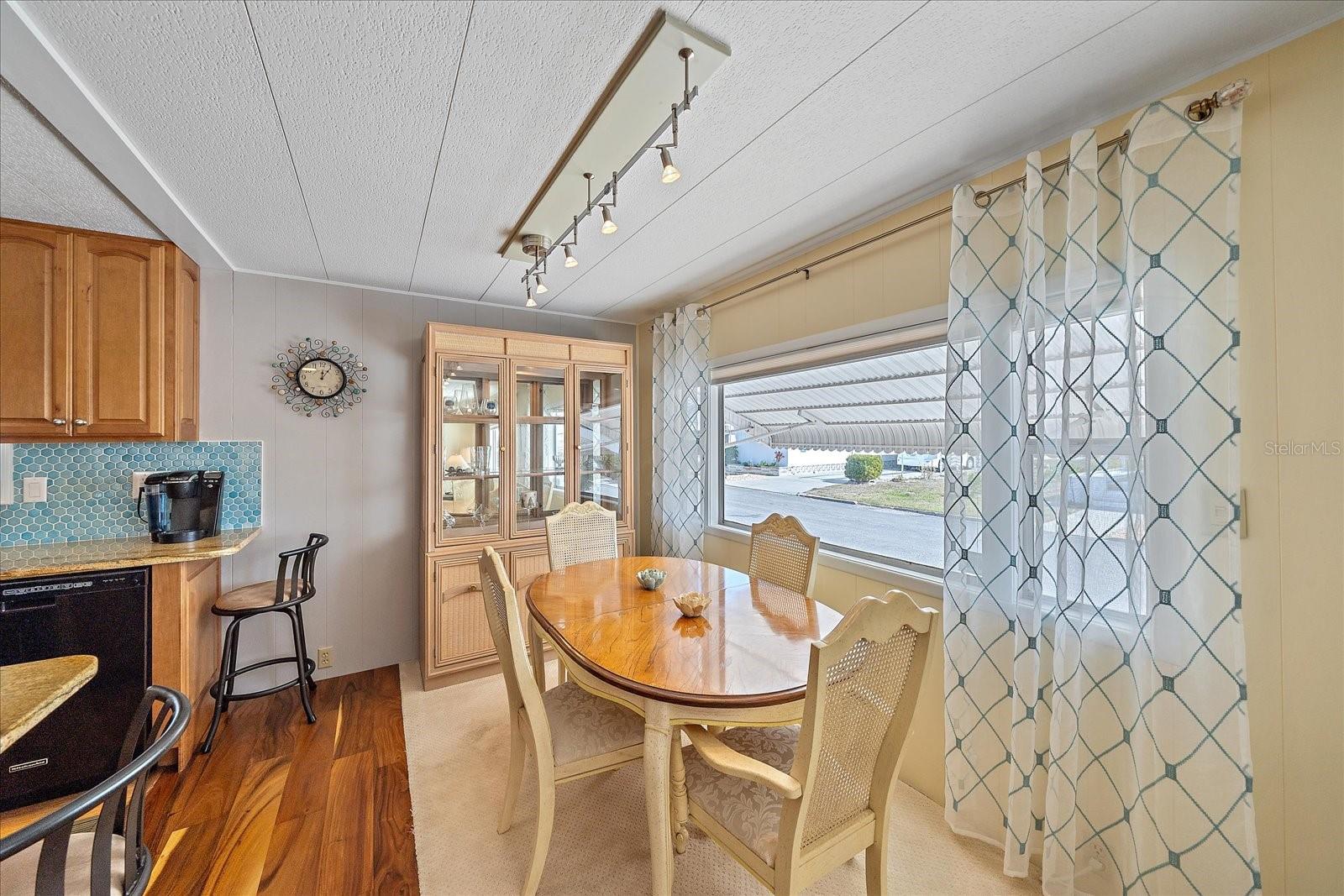 VENICE ISLE - Residential