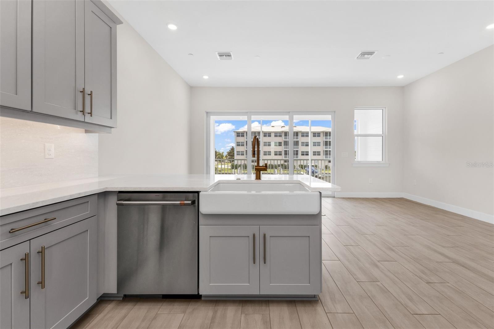 SEA HAVEN - Residential