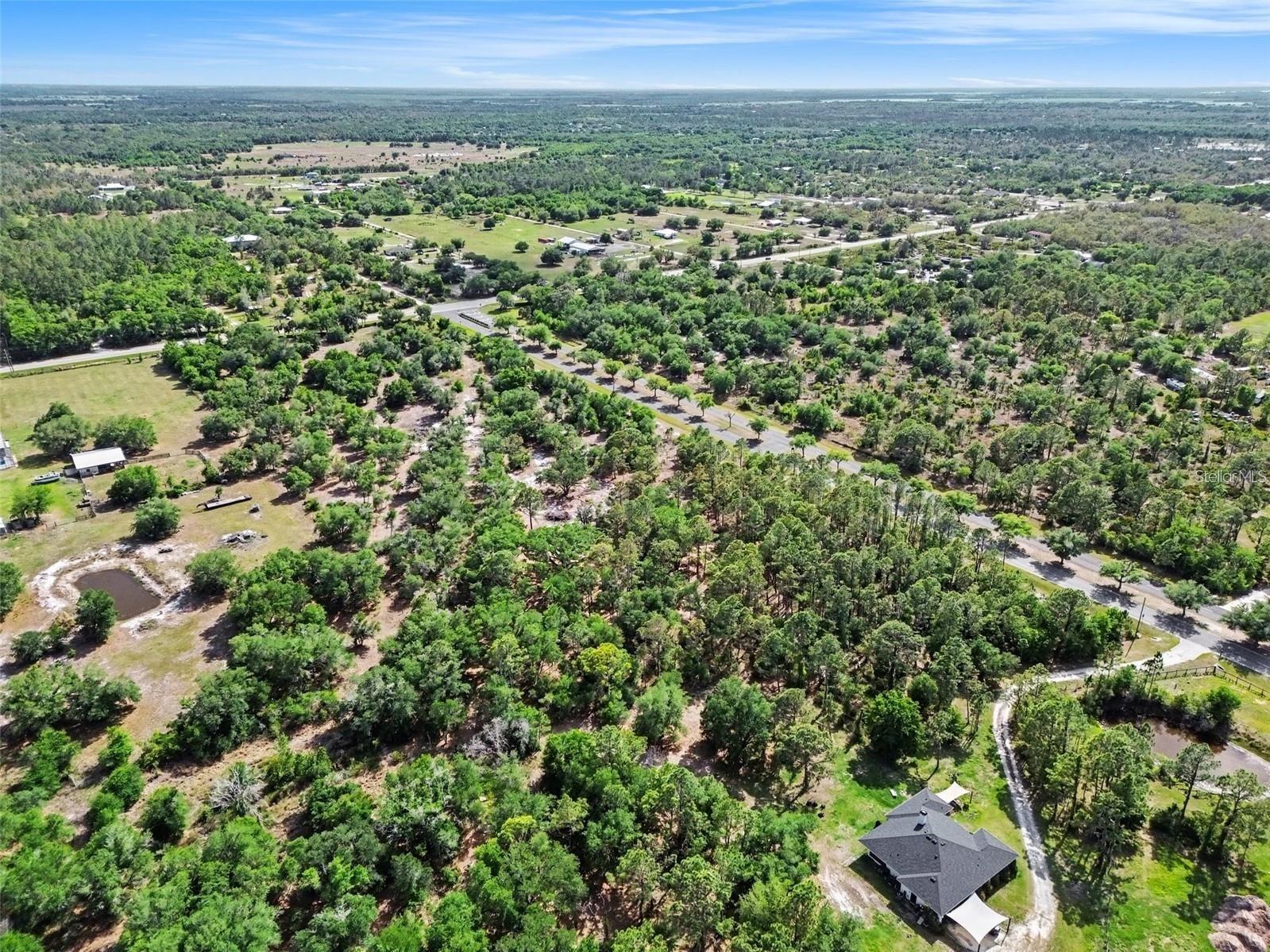 WINDING CREEK - Land