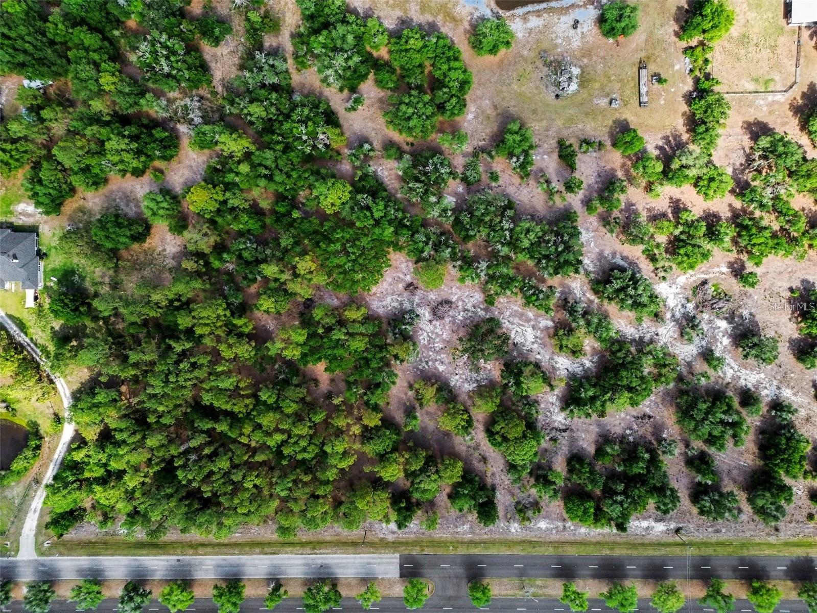 WINDING CREEK - Land