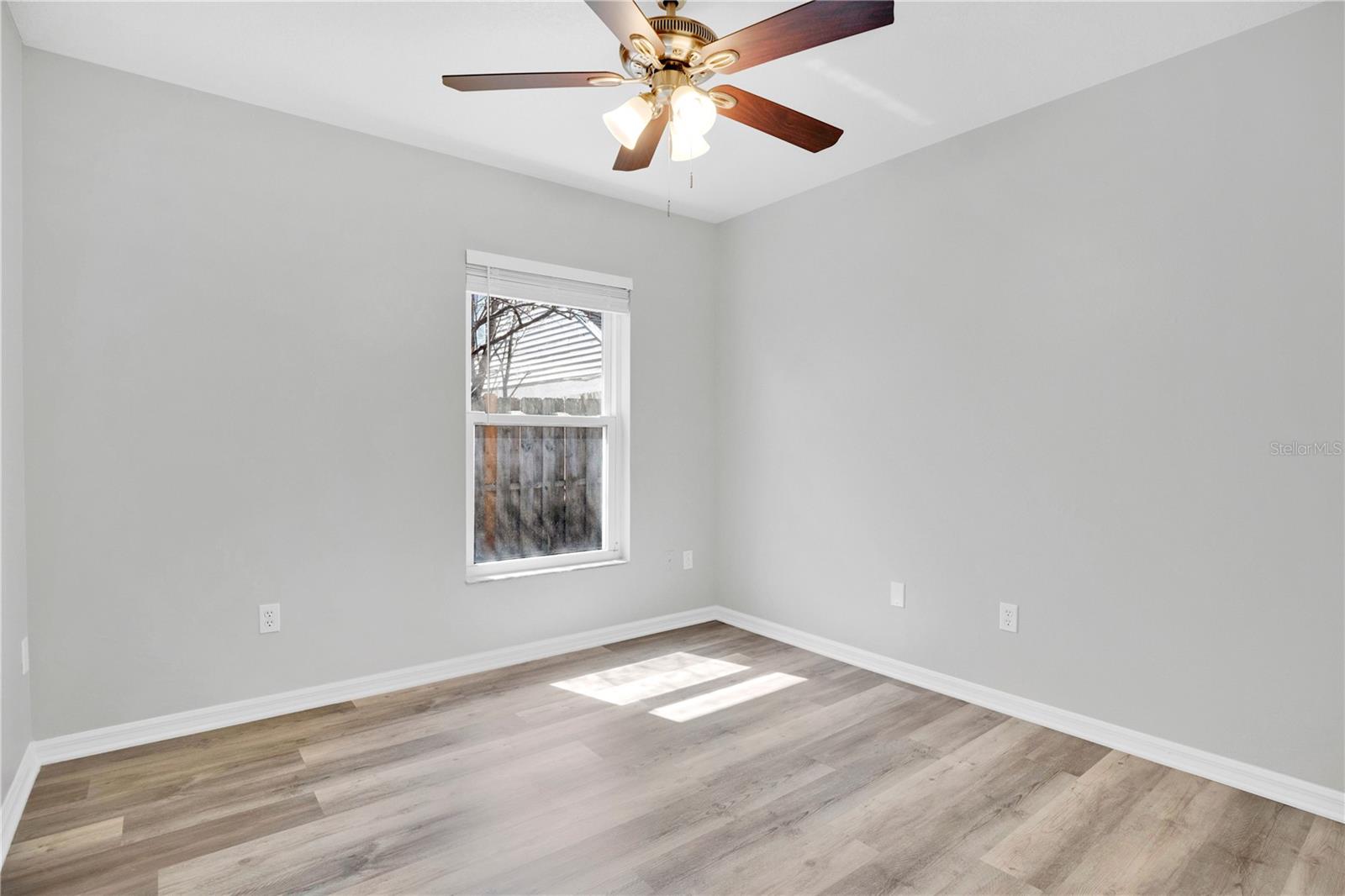 COLONY COVE - Residential