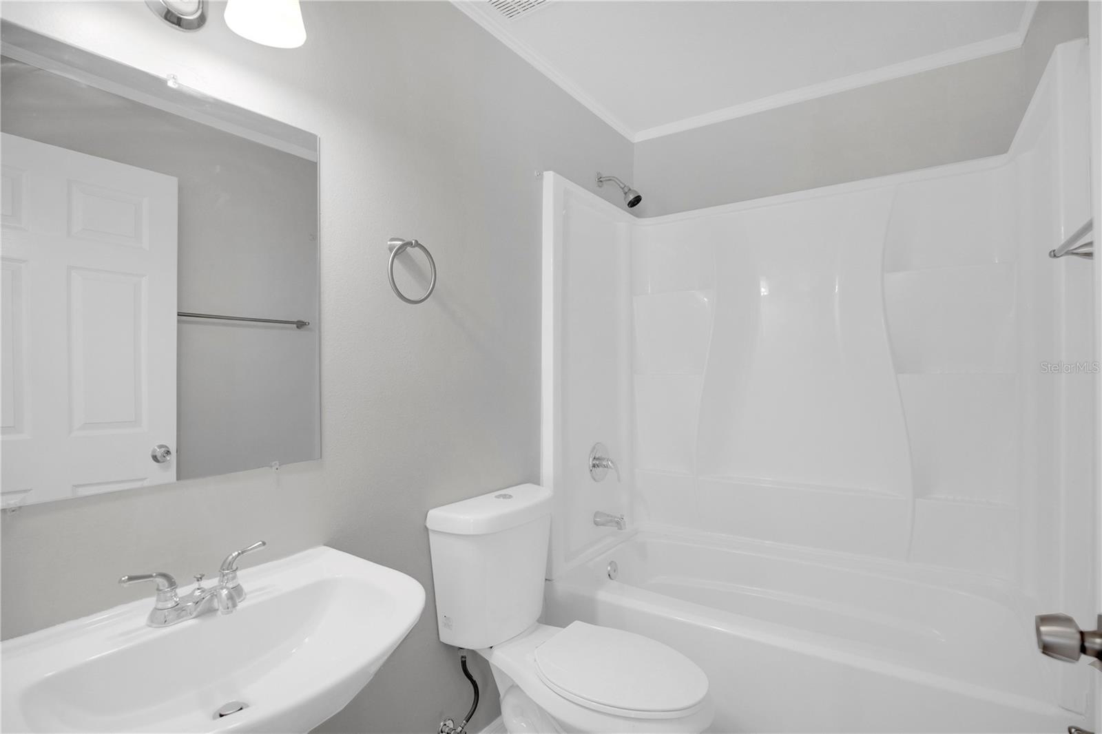 COLONY COVE - Residential