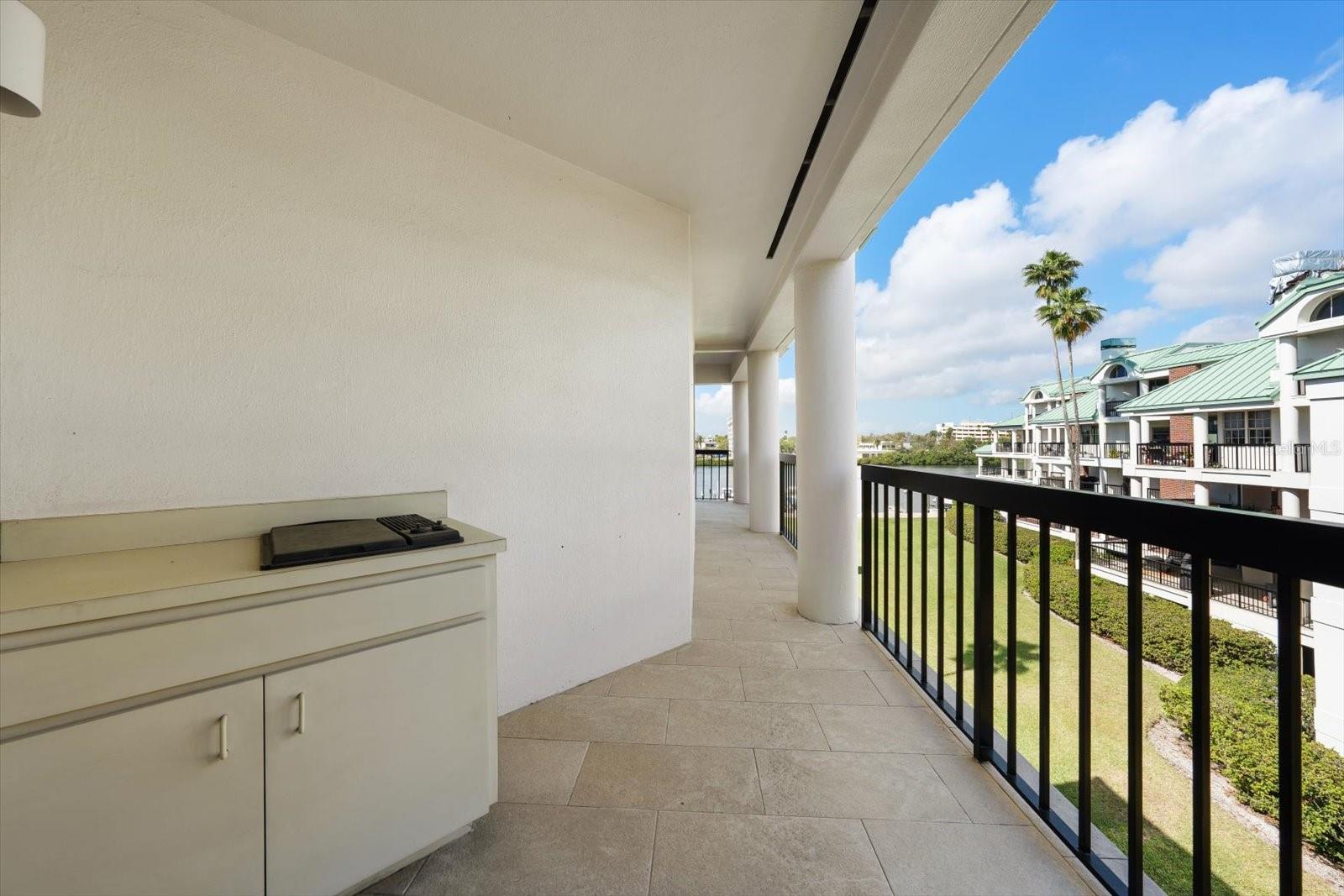 SEDDON COVE A CONDO PHAS - Residential