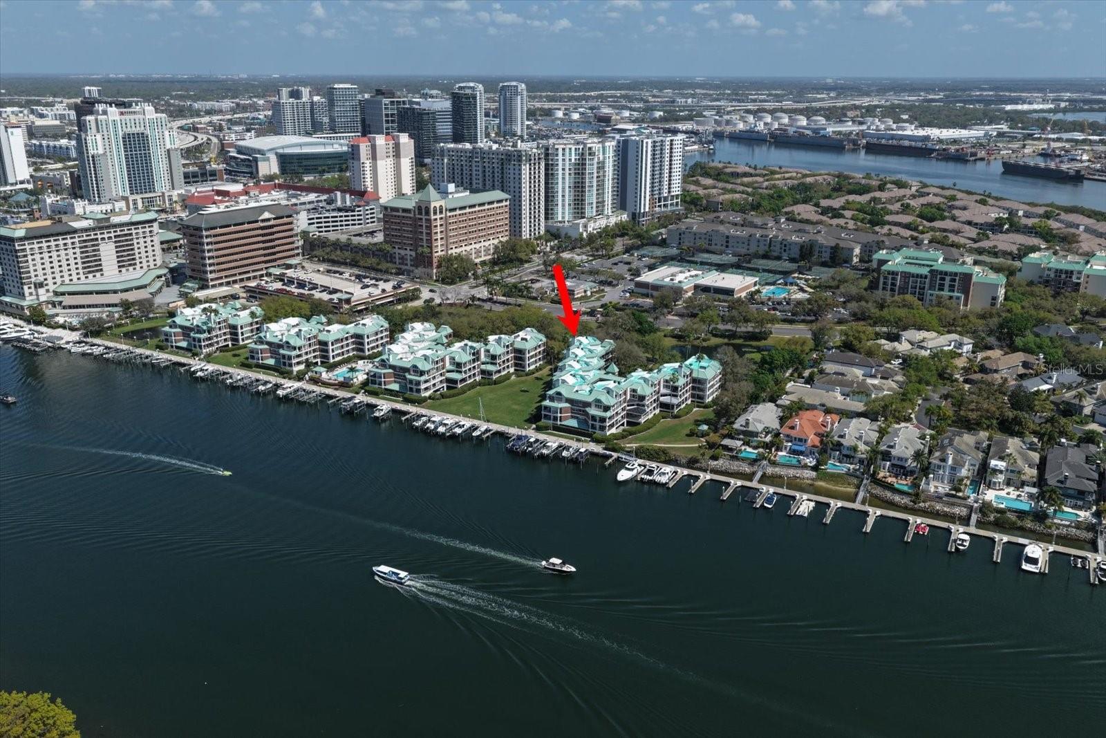 SEDDON COVE A CONDO PHAS - Residential