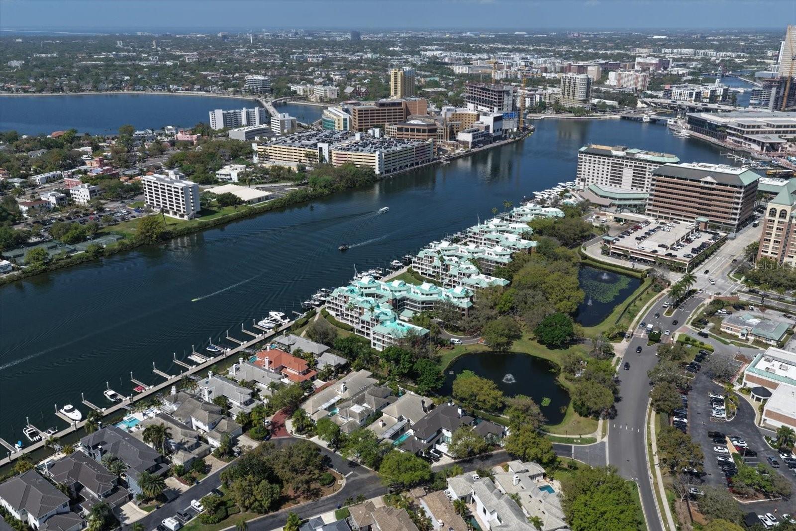 SEDDON COVE A CONDO PHAS - Residential