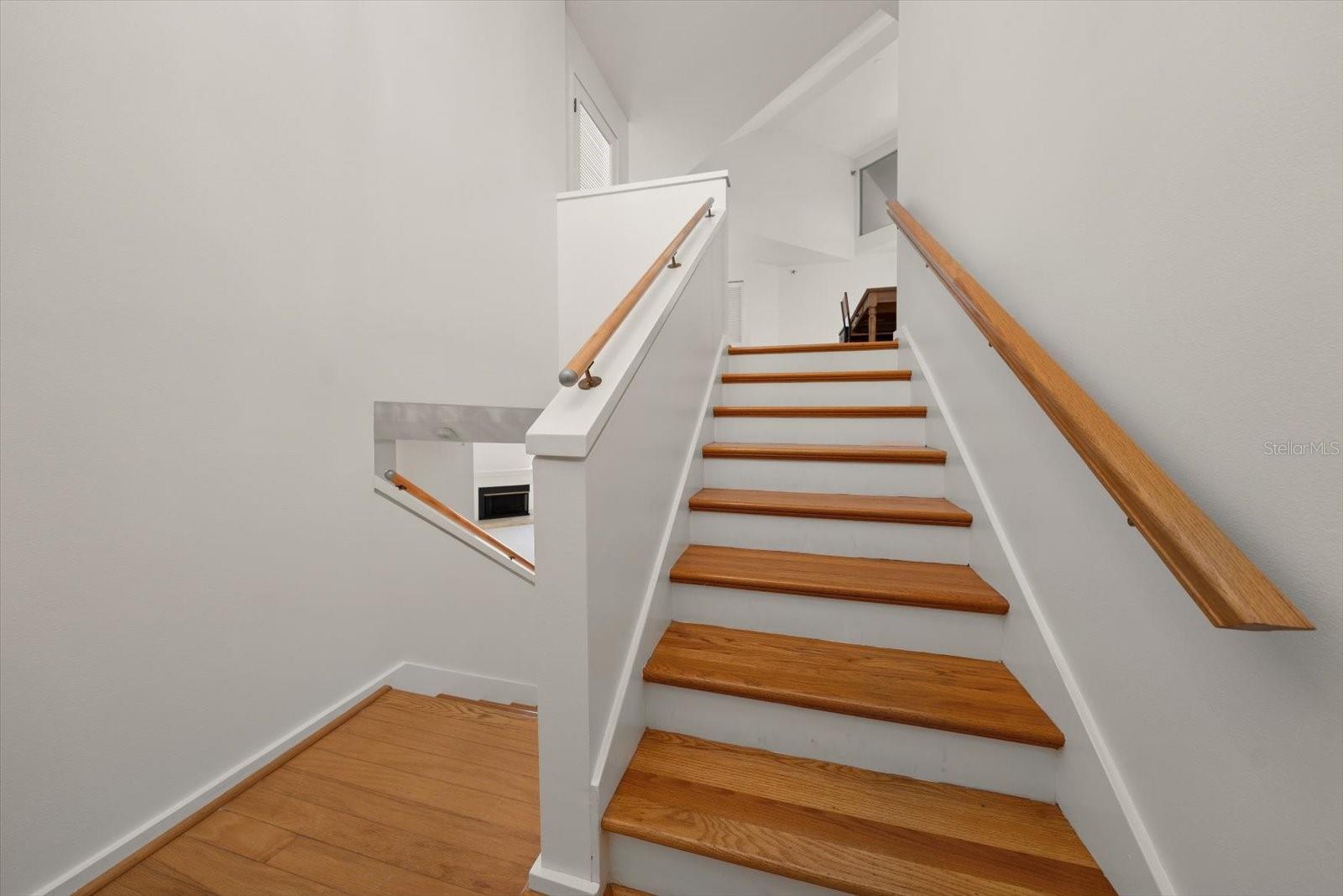 SEDDON COVE A CONDO PHAS - Residential