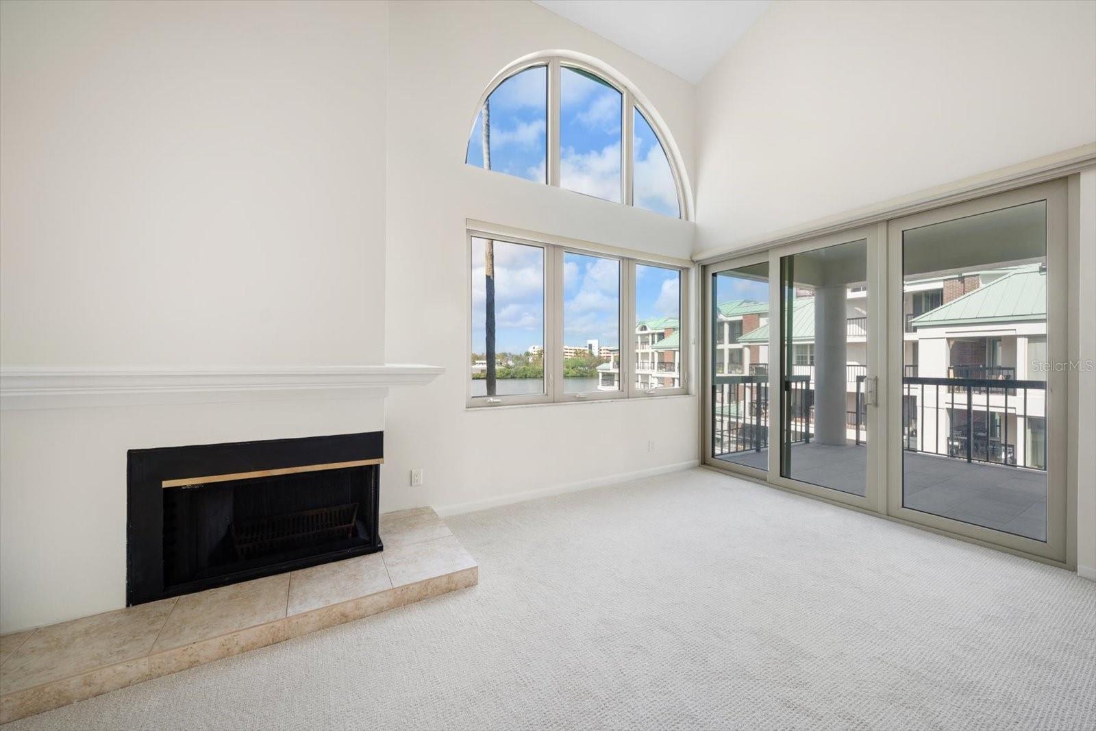 SEDDON COVE A CONDO PHAS - Residential