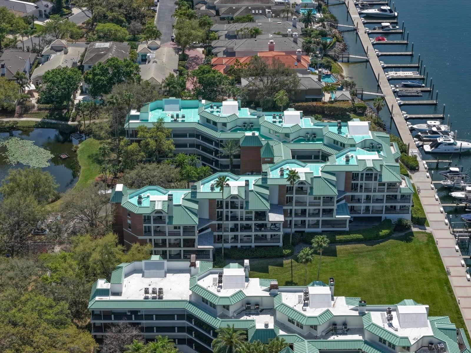 SEDDON COVE A CONDO PHAS - Residential