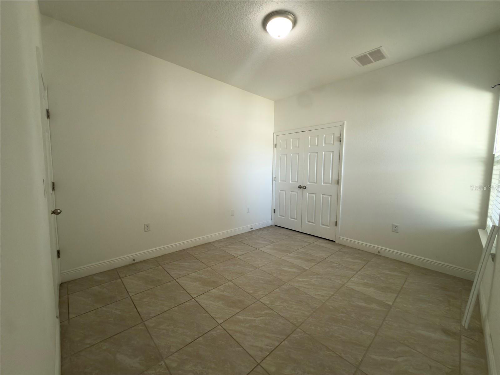 MOSS OAKS - Residential