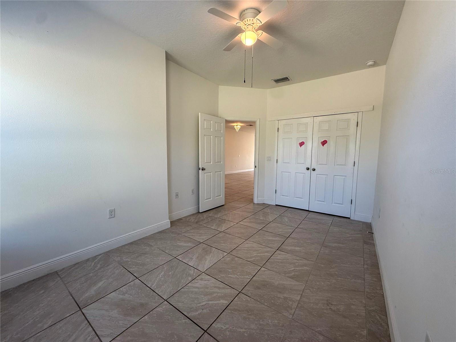 MOSS OAKS - Residential