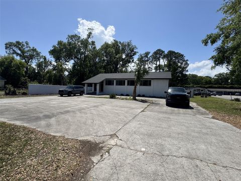 Photo of 4350 Spring Park Road, Jacksonville, FL 32207 (MLS # GC538102)