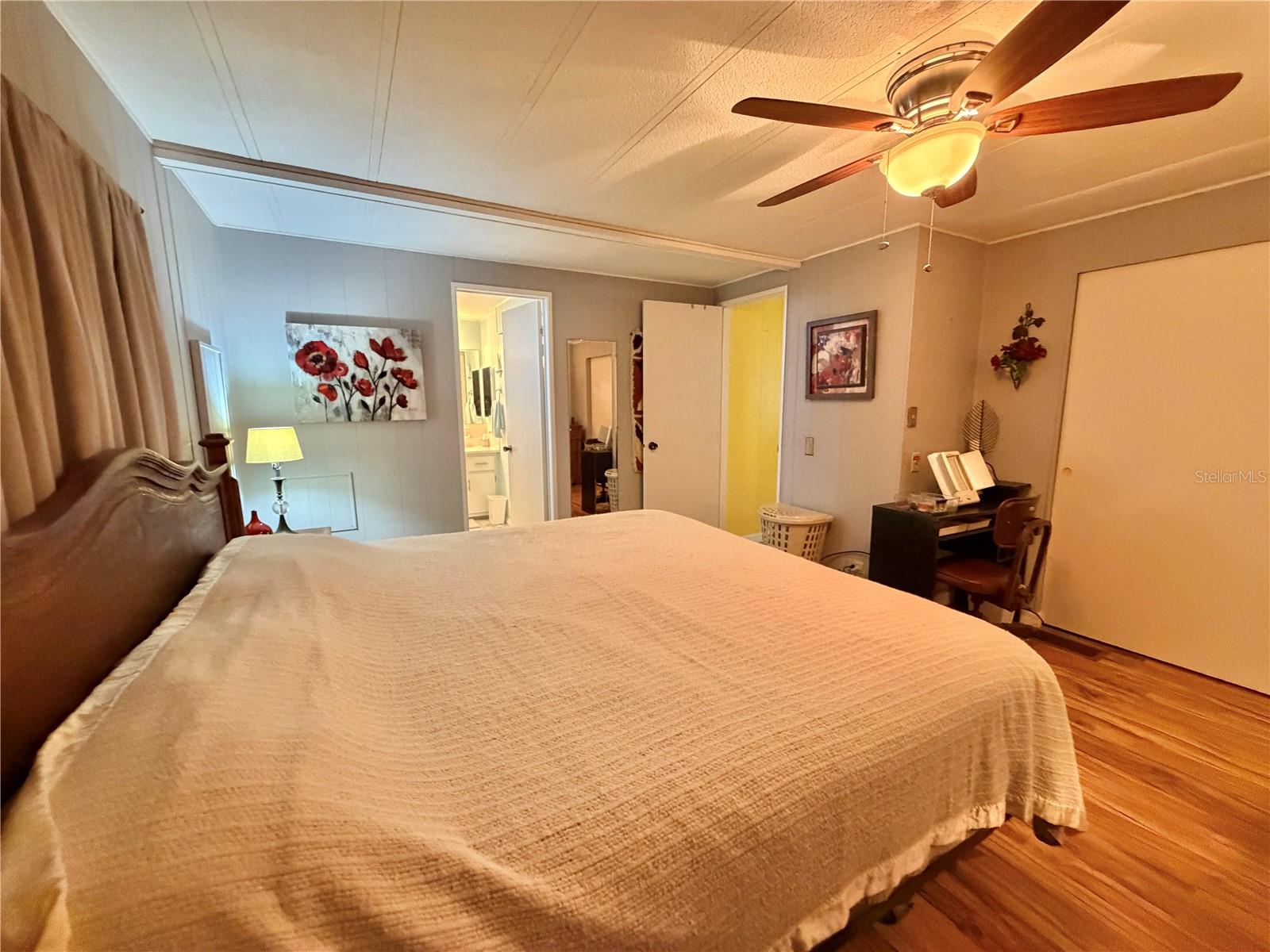 HAWTHORNE AT LEESBURG A COOP - Residential