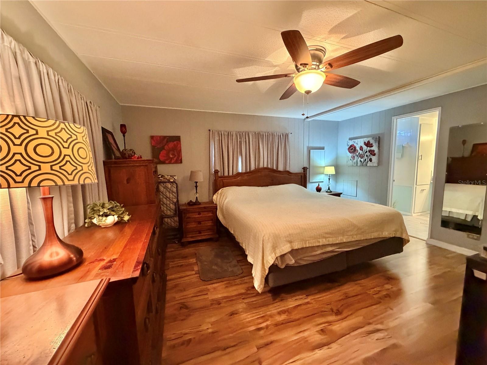HAWTHORNE AT LEESBURG A COOP - Residential