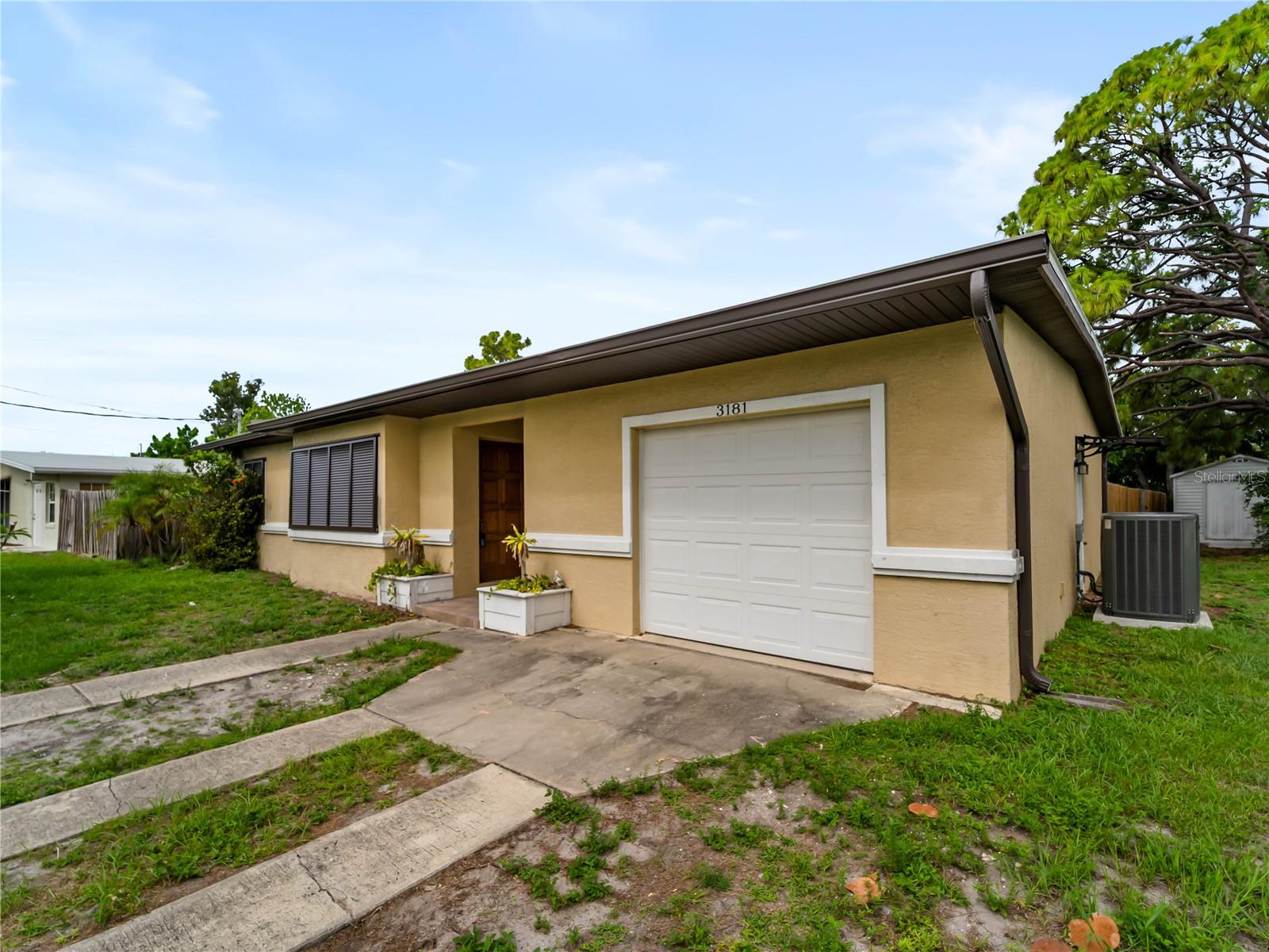 PORT CHARLOTTE SEC 011 - Residential