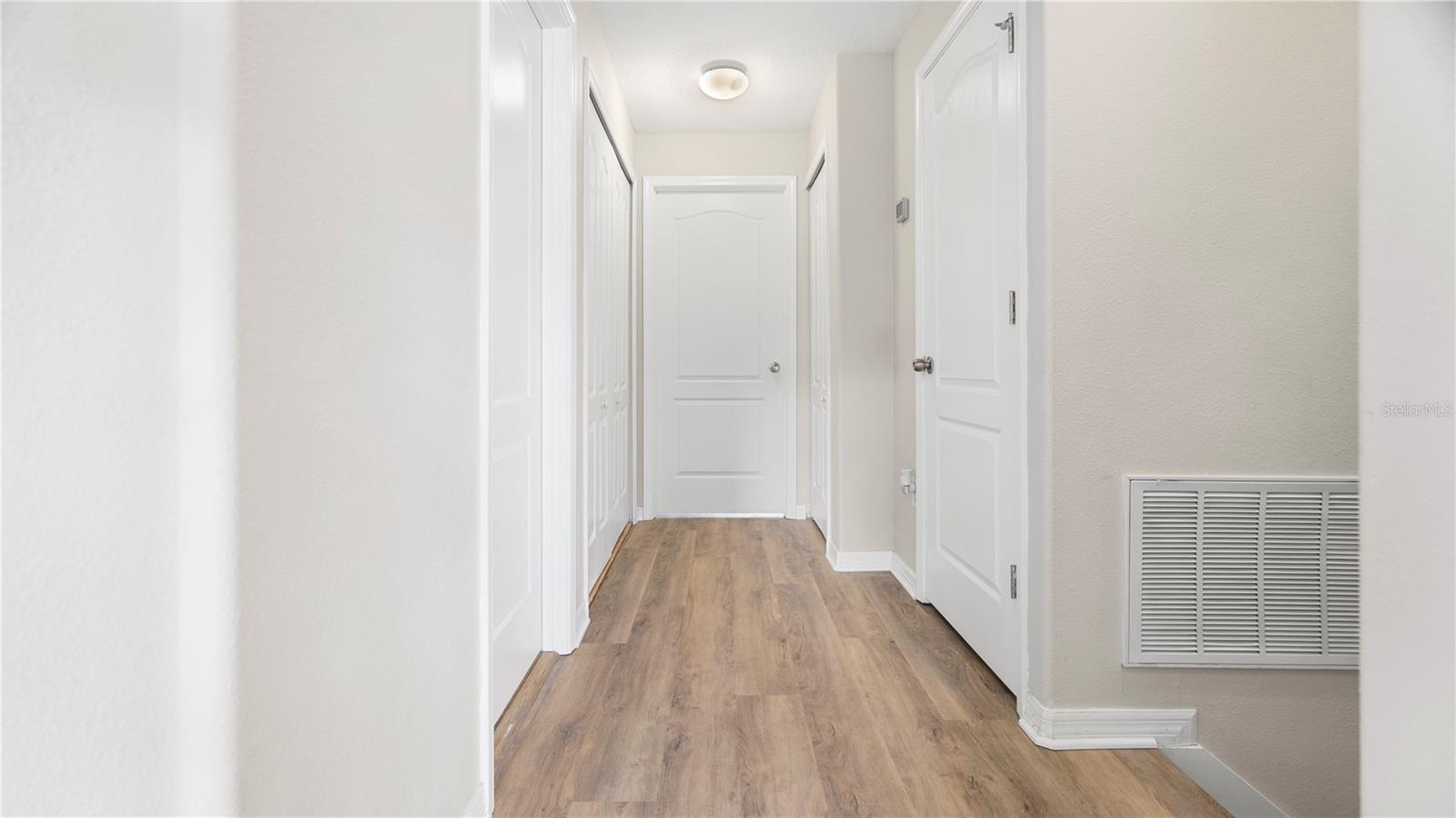 11163 SAVANNAH LANDING CIRCLE