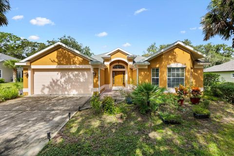 Photo of 39911 Bay View Drive, Lady Lake, FL 32159 (MLS # OM710713)