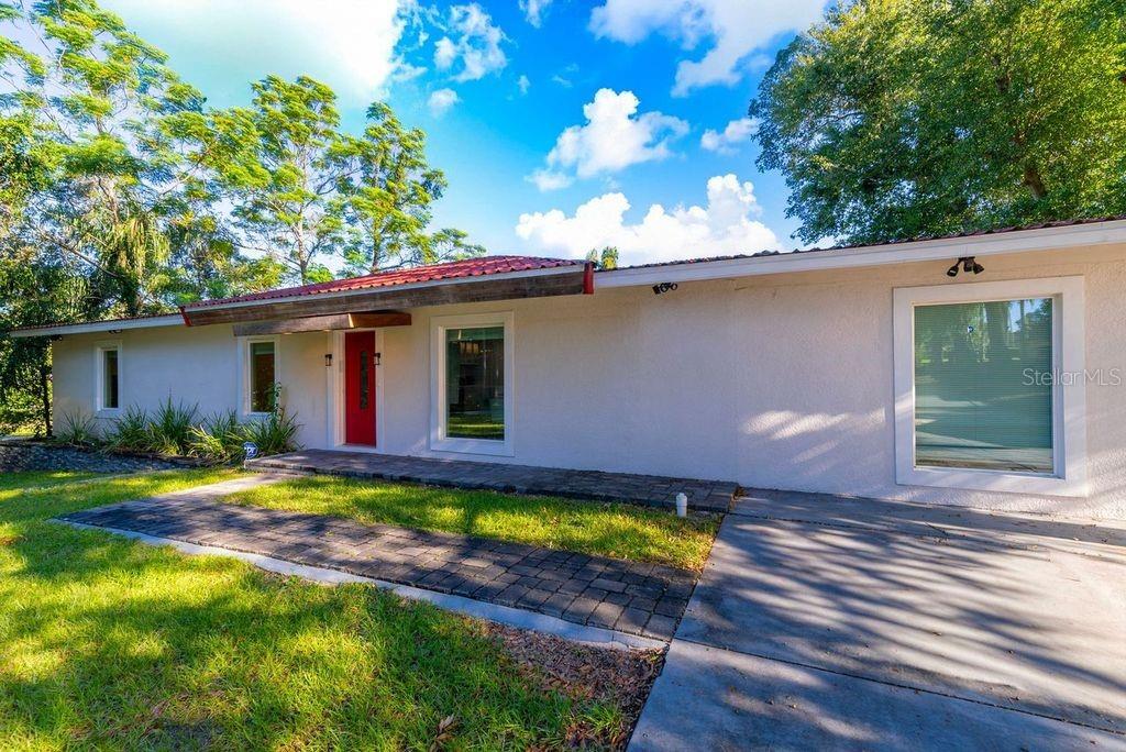 LAKE CANE SHORES - Residential