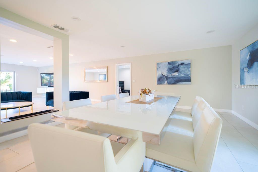 LAKE CANE SHORES - Residential