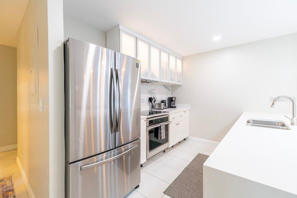 LAKE CANE SHORES - Residential