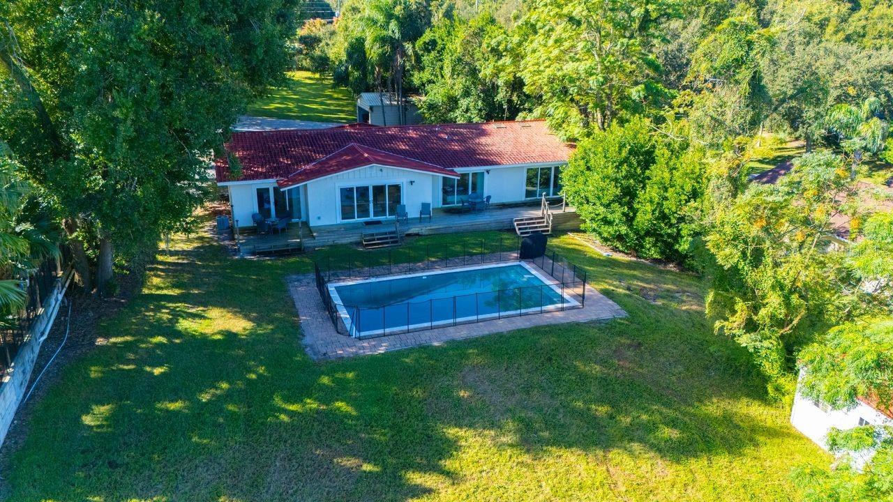 LAKE CANE SHORES - Residential