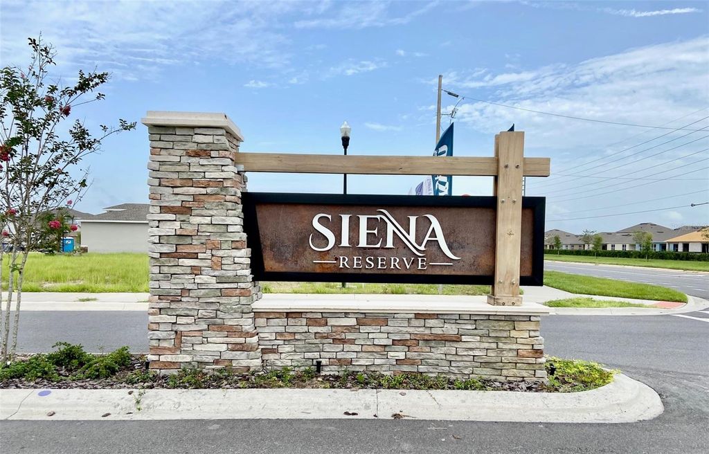 Photo of 5550 Toulouse Lane, Saint Cloud, FL 34771 (MLS # O6367951)