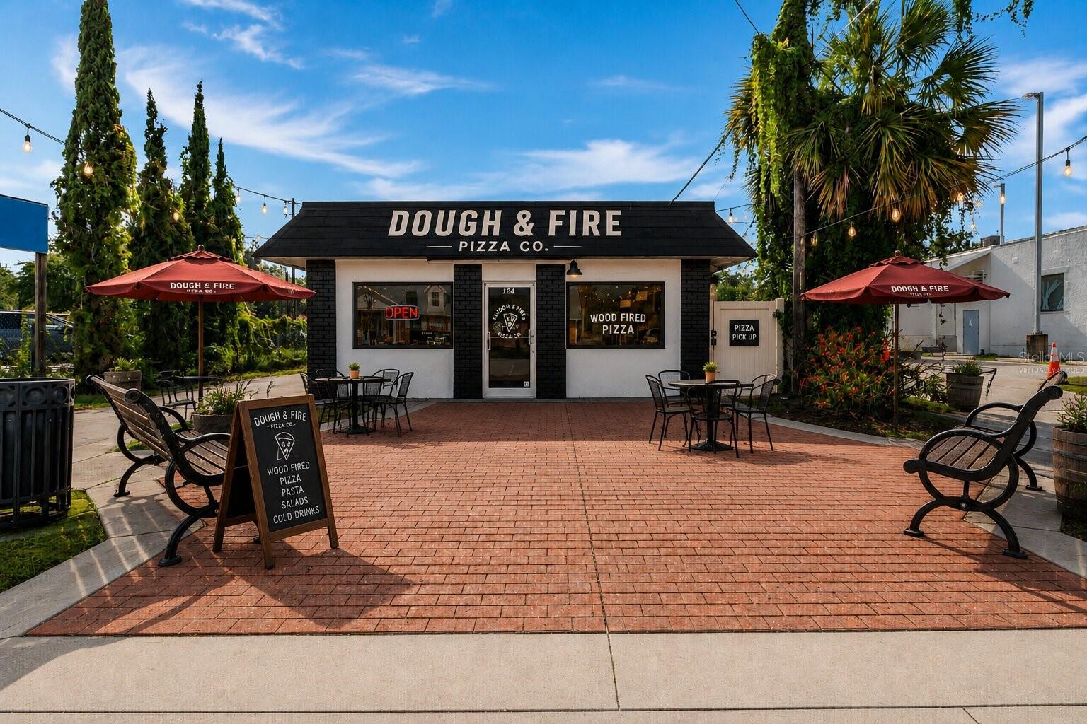 124 N APOPKA AVENUE