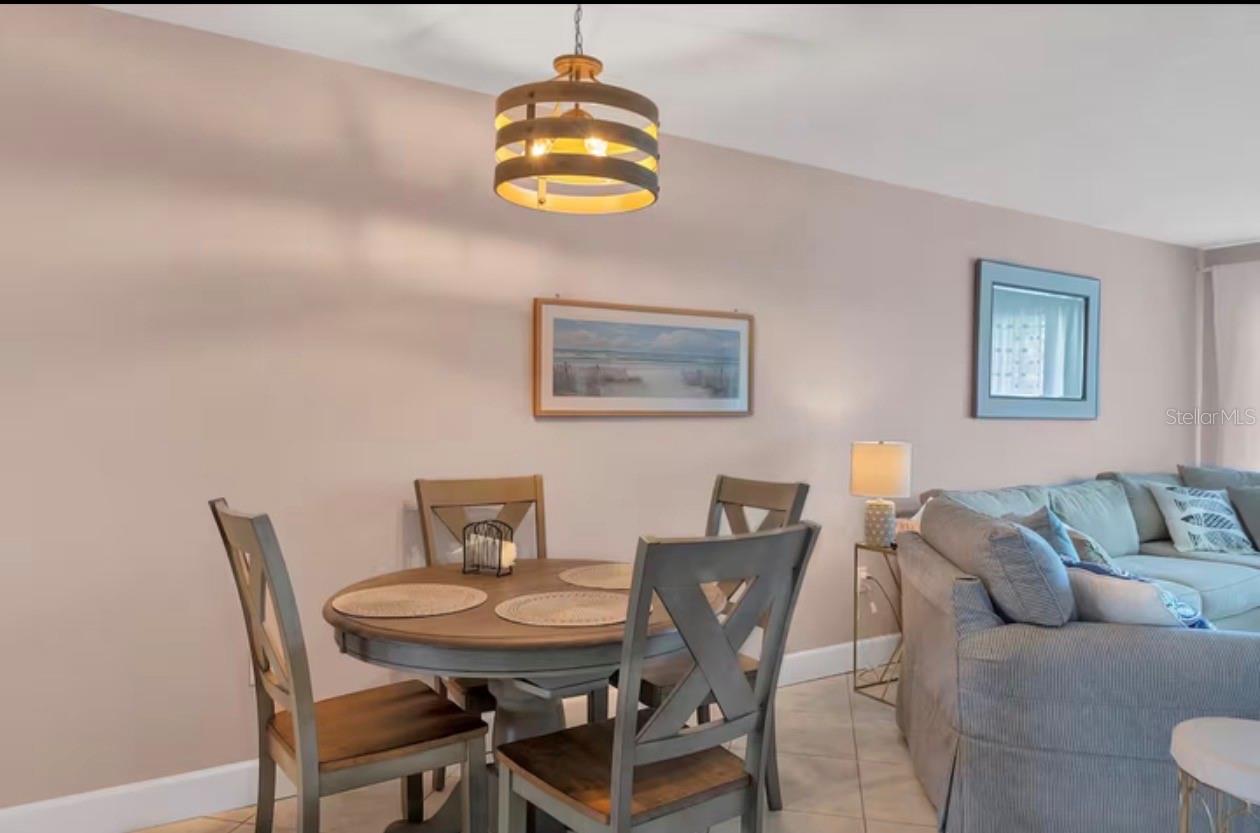 WHITNEY BEACH - Residential