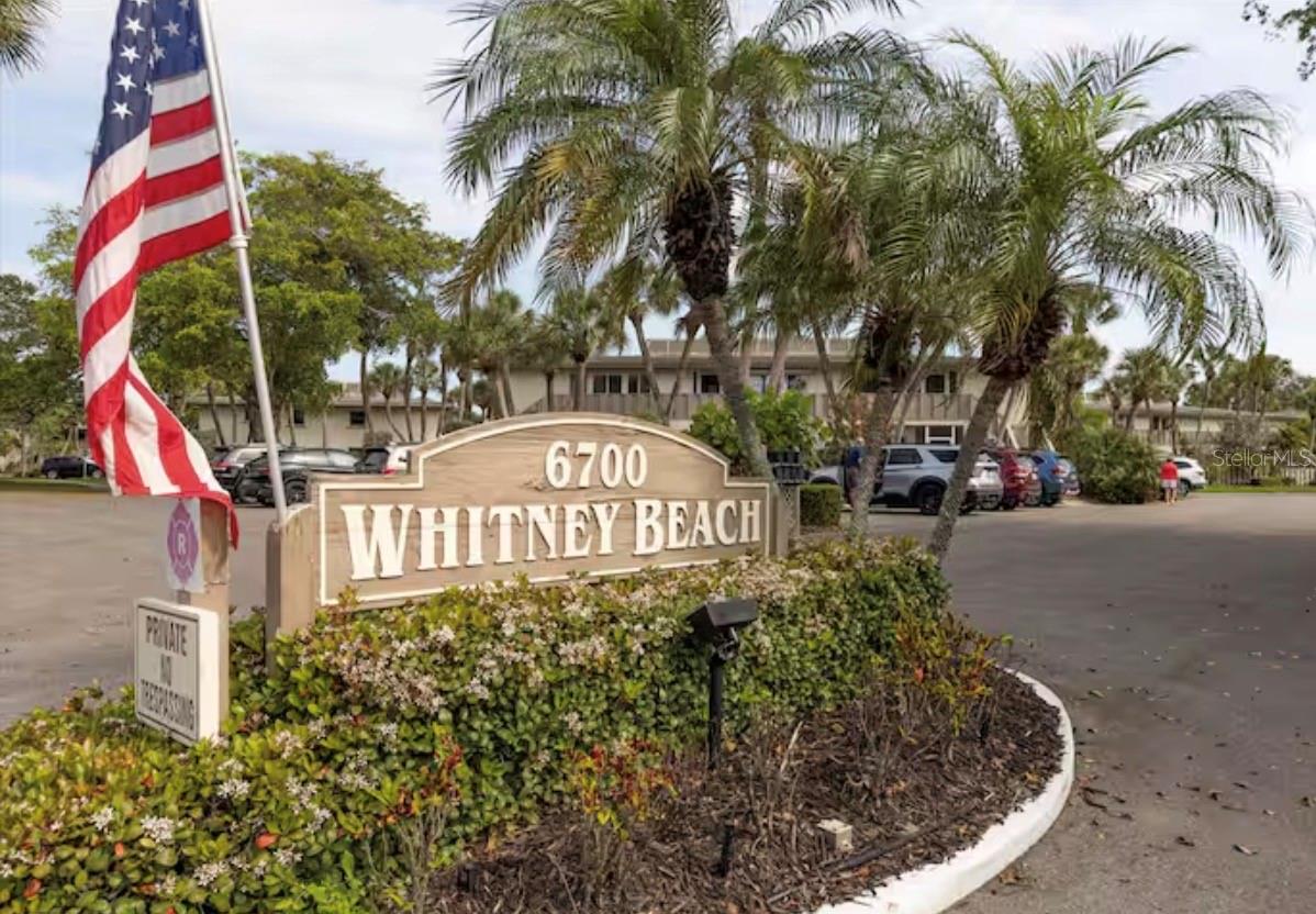 WHITNEY BEACH - Residential