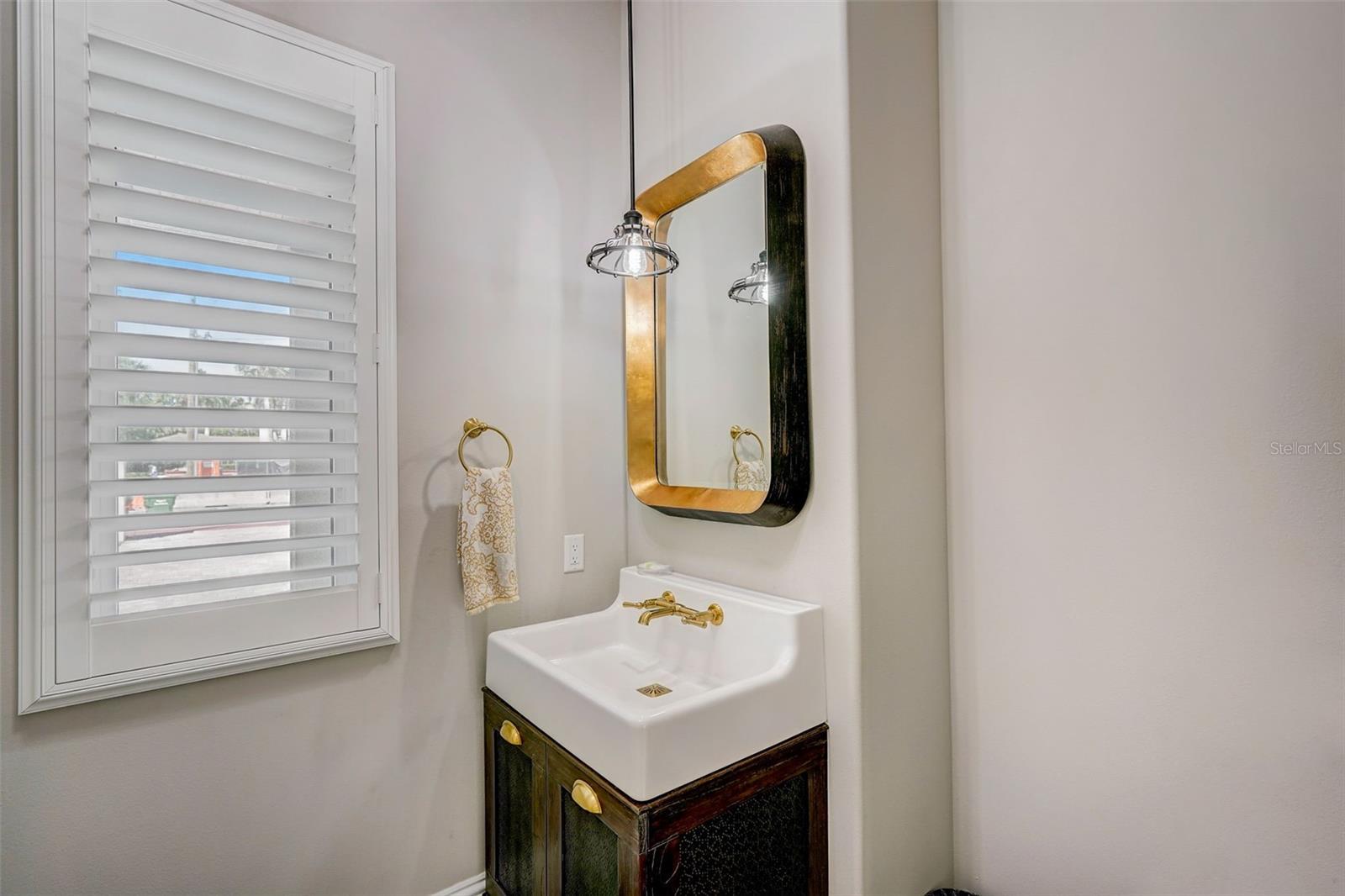 SAINT ARMANDS DIV JOHN RINGLING ESTATES - Residential Lease