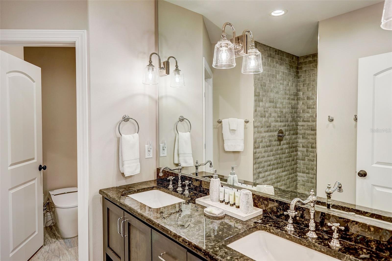 SAINT ARMANDS DIV JOHN RINGLING ESTATES - Residential Lease