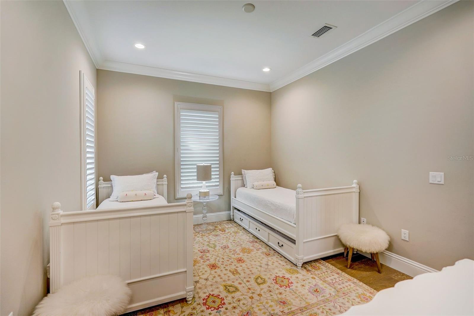 SAINT ARMANDS DIV JOHN RINGLING ESTATES - Residential Lease
