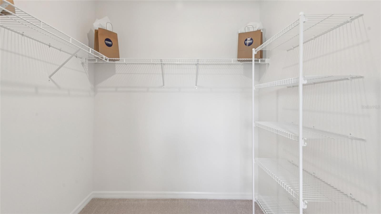 SANDAL KEY - Residential