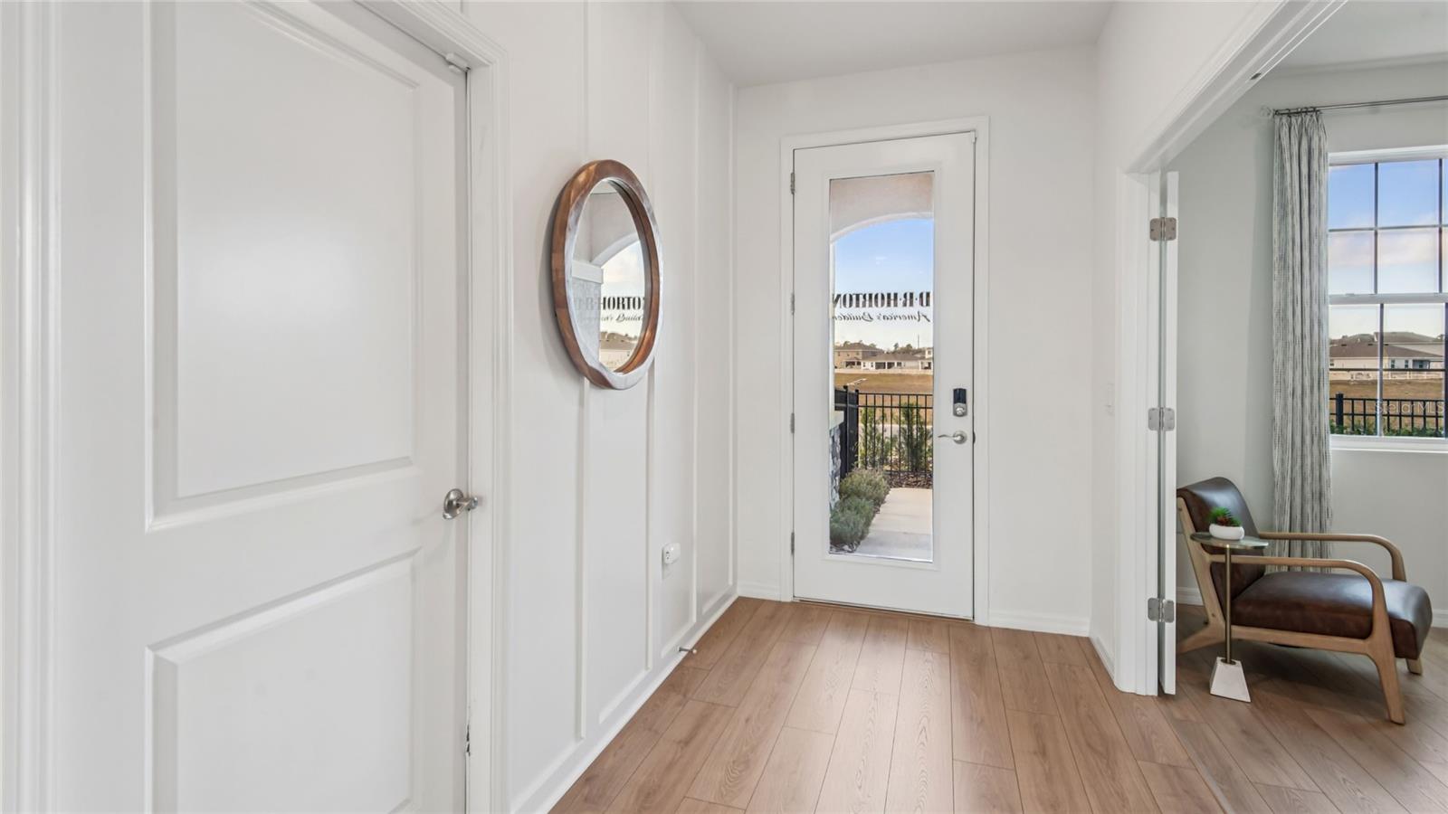 SANDAL KEY - Residential